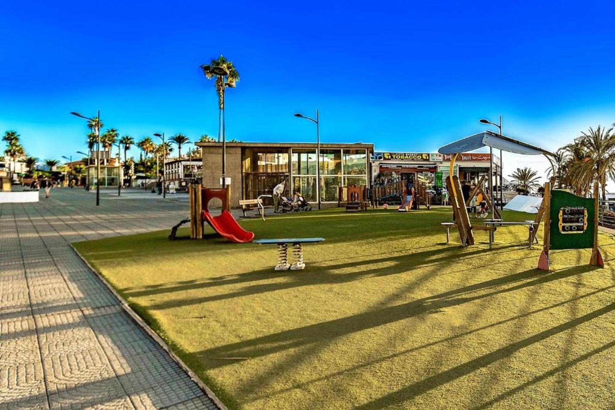Two Bedroom Apartment In Playa De Las Americas, Free Wifi Exteriör bild